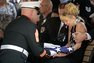 military burial flag presentation
